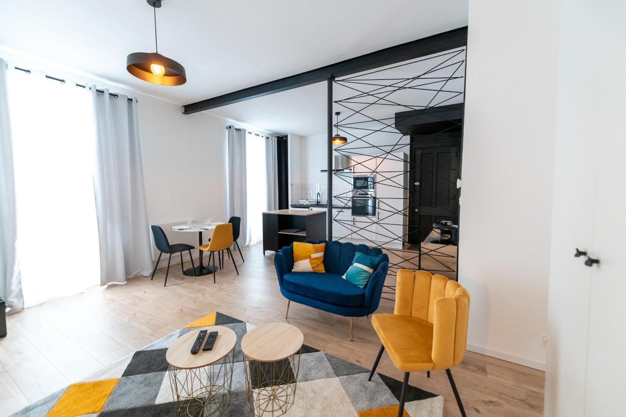 Kasa Arty - Tout Equipe - Agreable Et Confortable Сент-Этьен Экстерьер фото