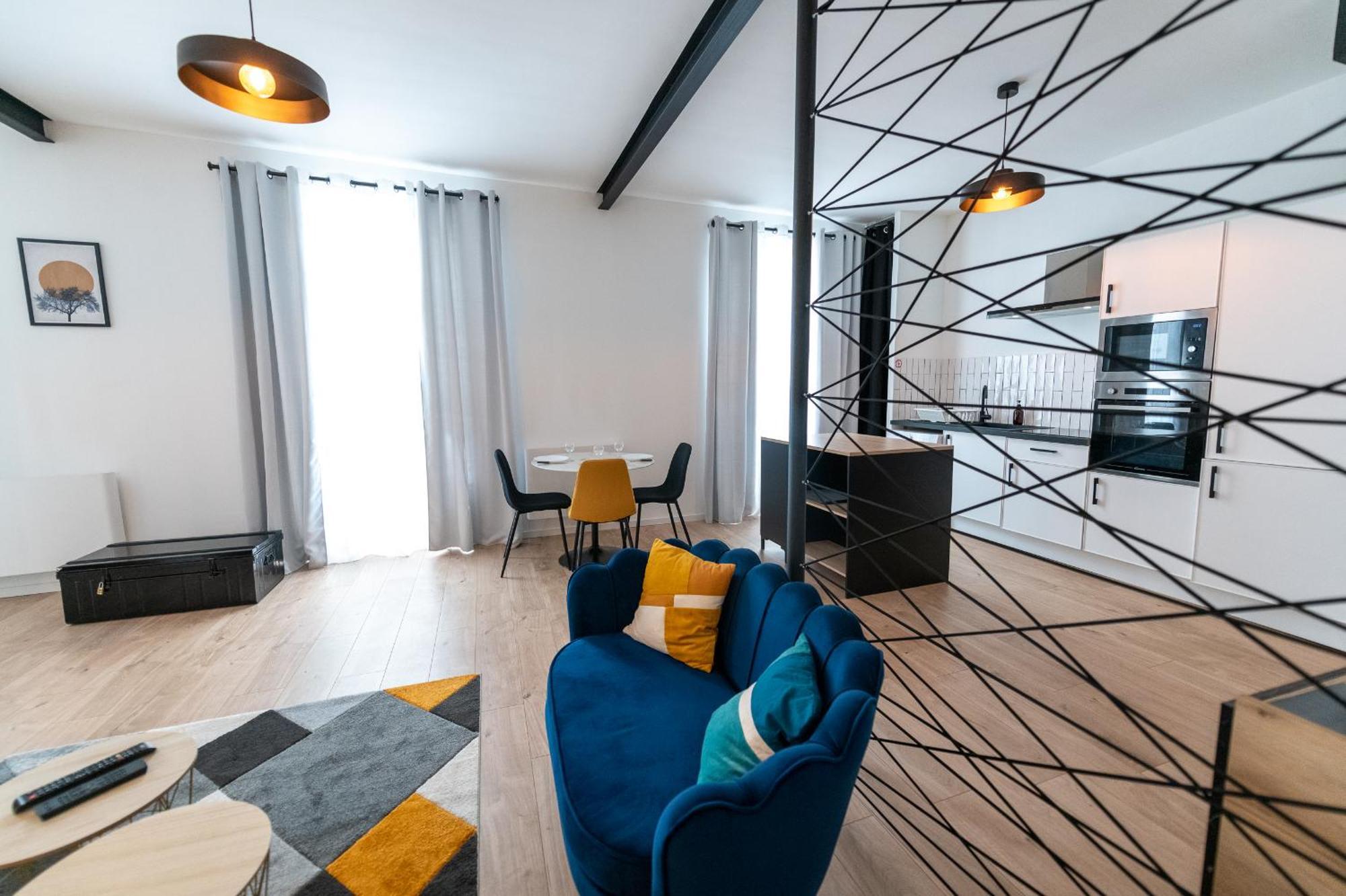 Kasa Arty - Tout Equipe - Agreable Et Confortable Сент-Этьен Экстерьер фото